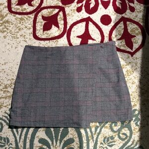 Old Navy Gray Plaid Mini Skirt with Pink Windowpane